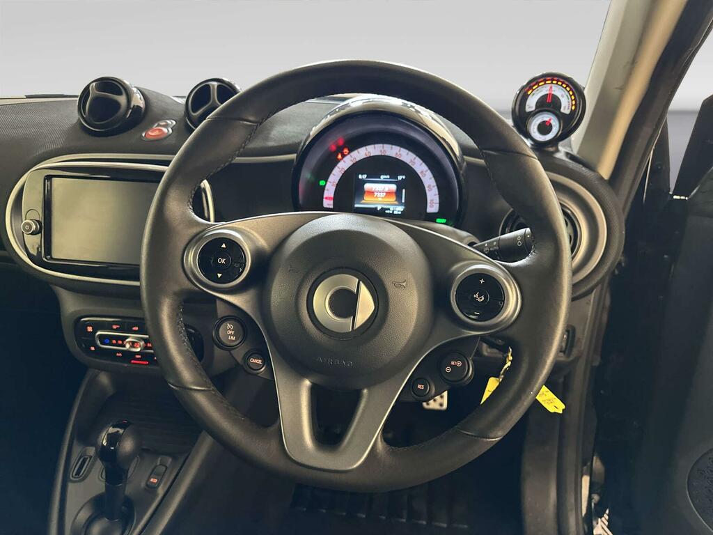 Smart Fortwo Coupe Coupe Exclusive Ev  #15
