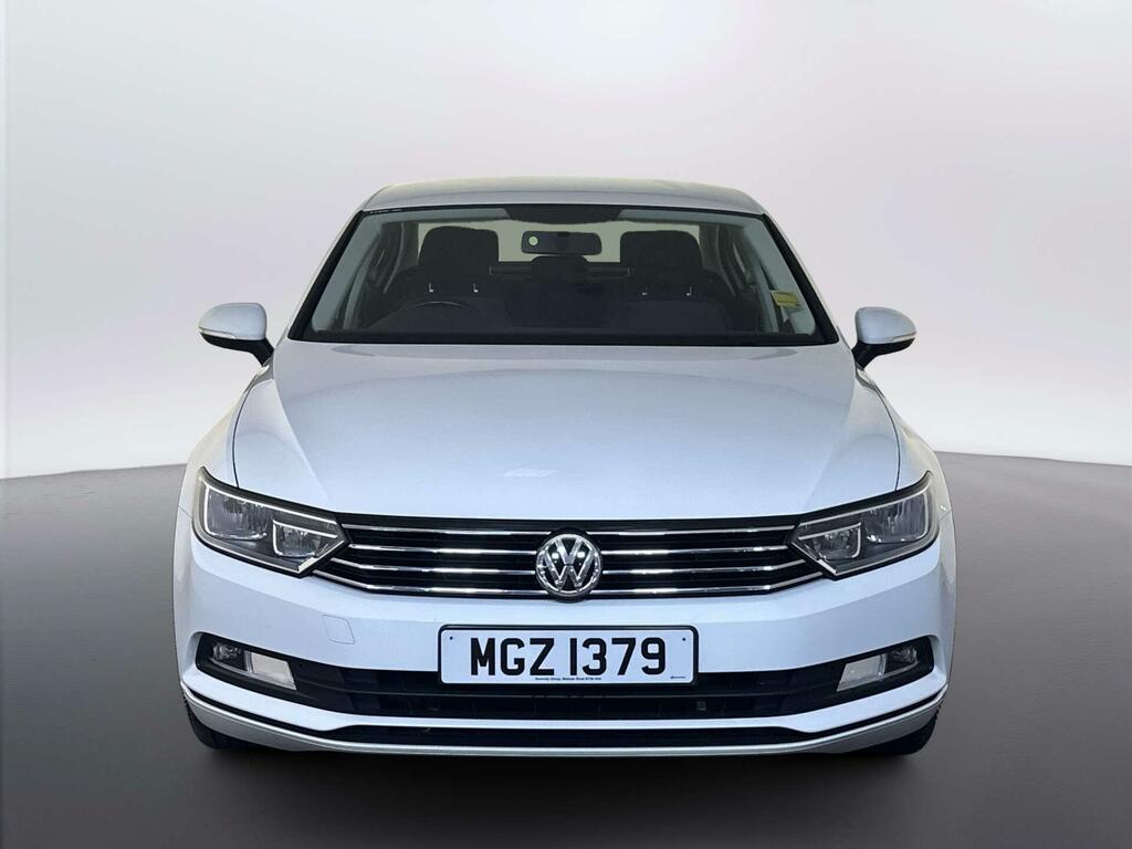 Volkswagen Passat 2.0 Tdi S Saloon Euro 6 Ss 1 White #3