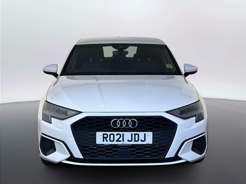 Audi A3 2.0 Tdi 35 Technik Sportback S Tronic E White #3