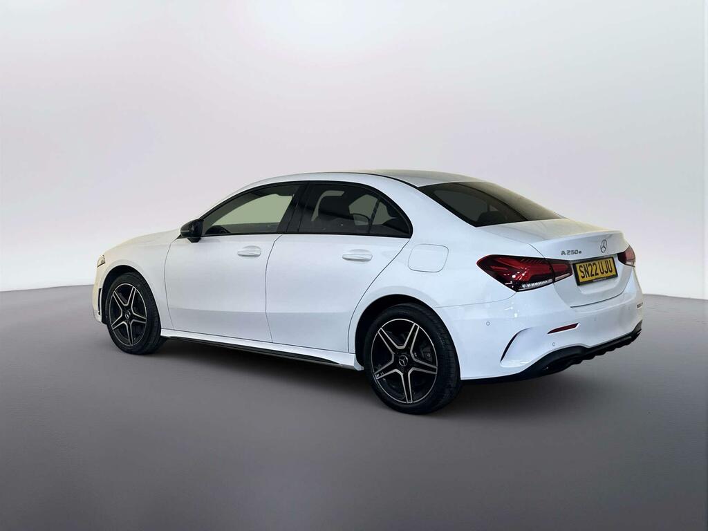 Mercedes-Benz A Class 1.3 A250e 15.6Kwh Amg Line Edition Executive Sal White #6