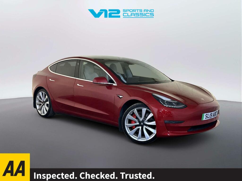 Tesla Model 3 Dual Motor Performance Saloon Red