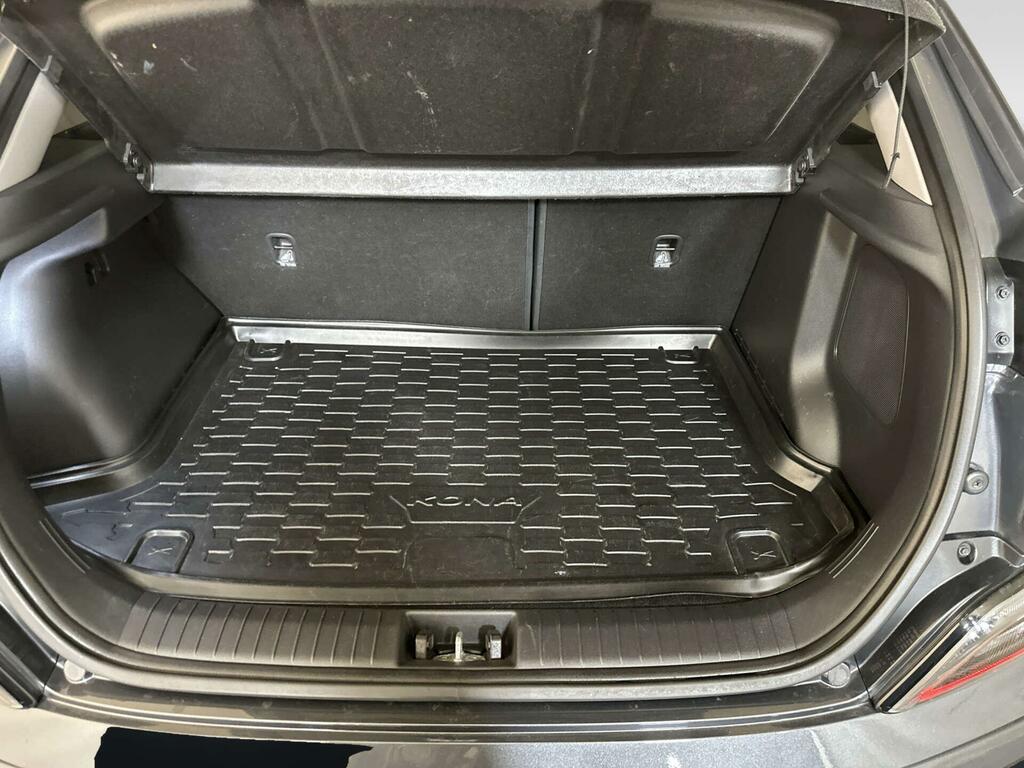 Hyundai Kona Hatchback  #24
