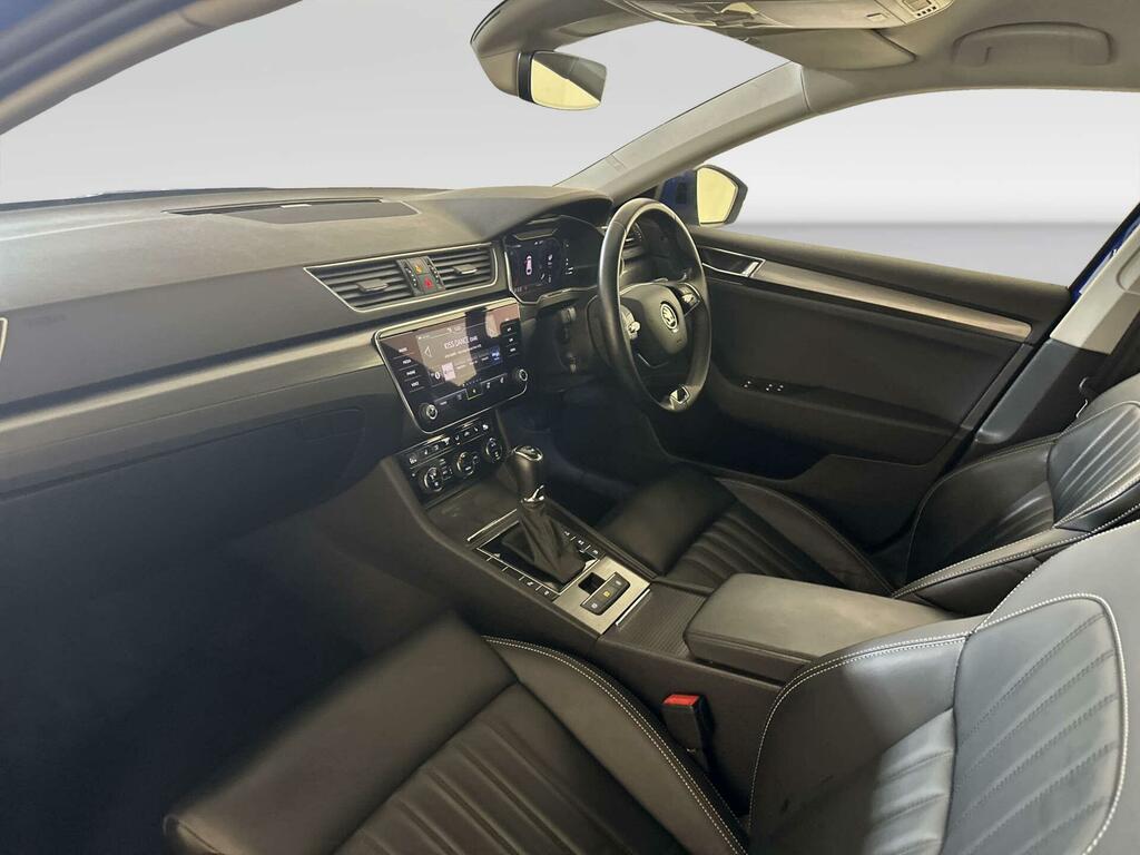 Skoda Superb 2.0 Tdi Se Technology Dsg Grey #11