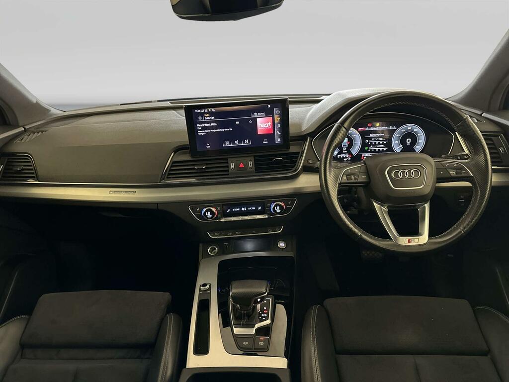 Audi Q5 2.0 Tfsie 50 S Line Suv Plug-in Hybrid Black #2