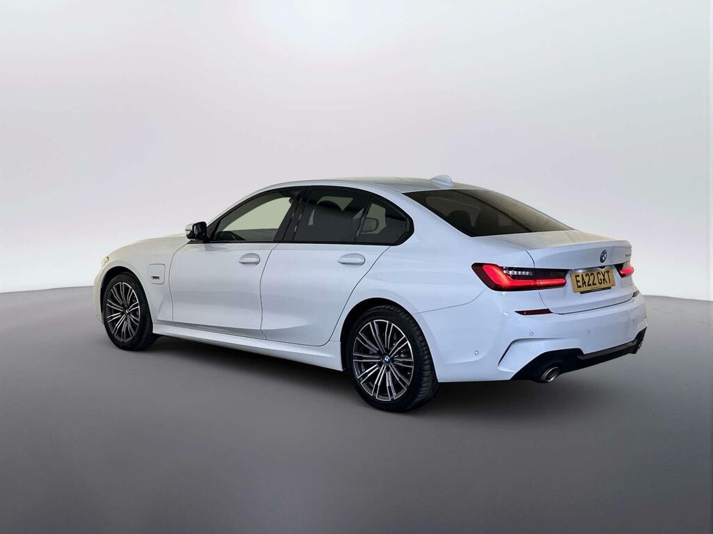 BMW 3 Series 2.0 330E 12Kwh M Sport Saloon Plug-in H White #6