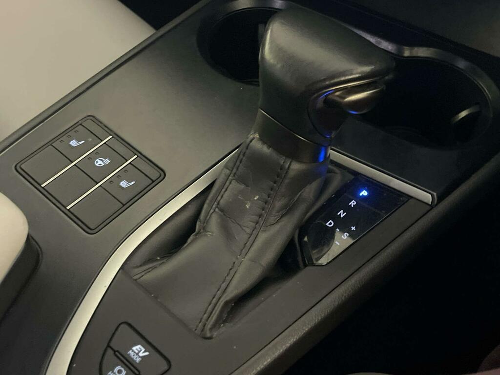 Lexus UX 250H 2.0 Cvt Without Nav Grey #24