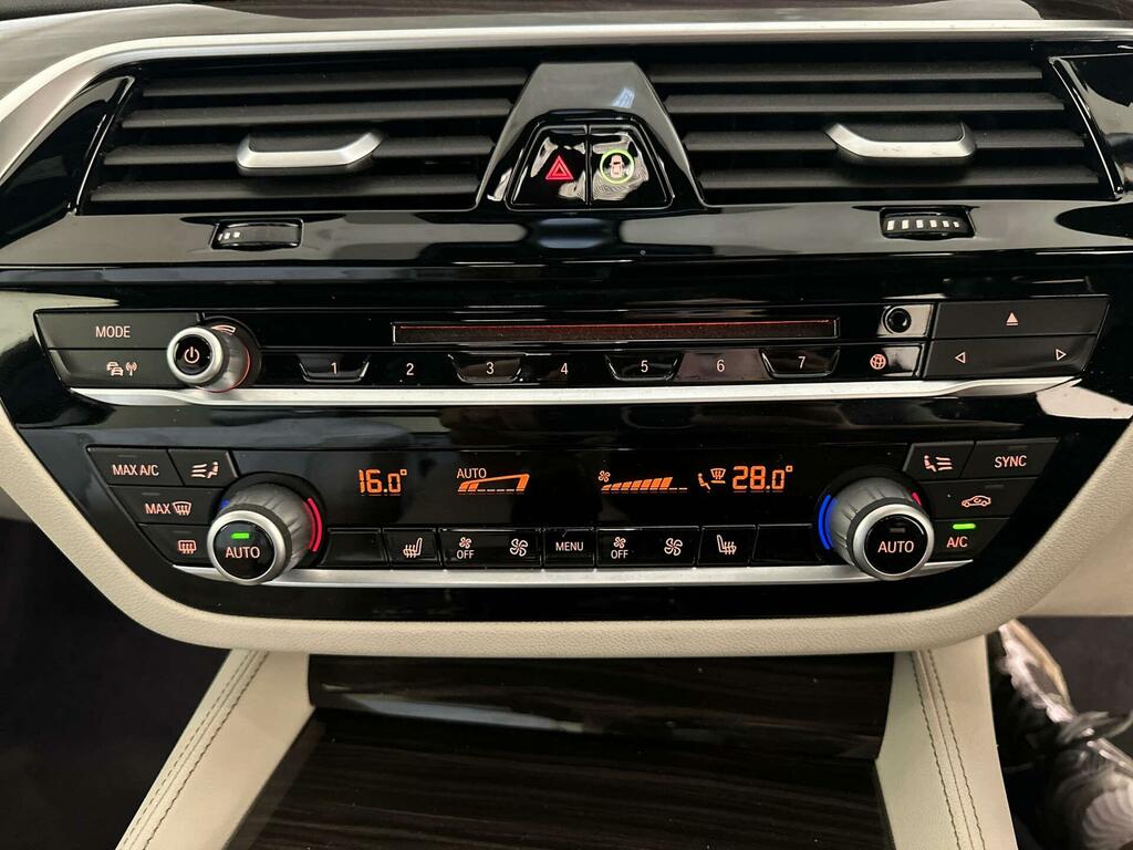 BMW 5 Series 2L Se White #23