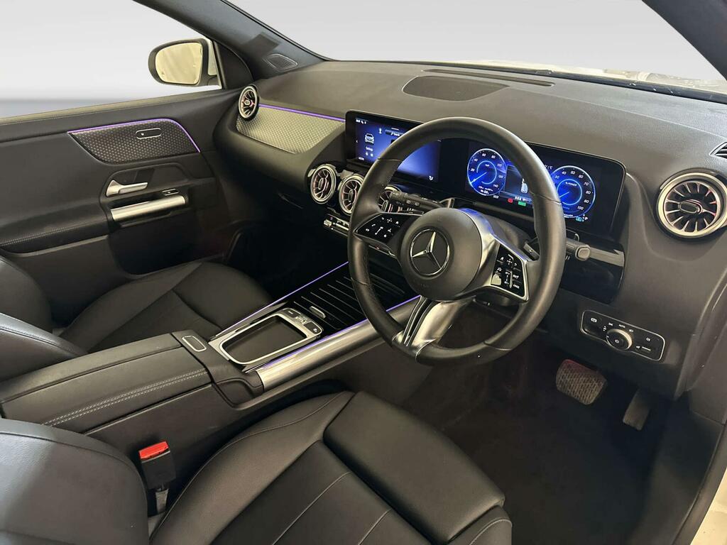 Mercedes-Benz EQA Eqa 250 Amg Line Premium White #14