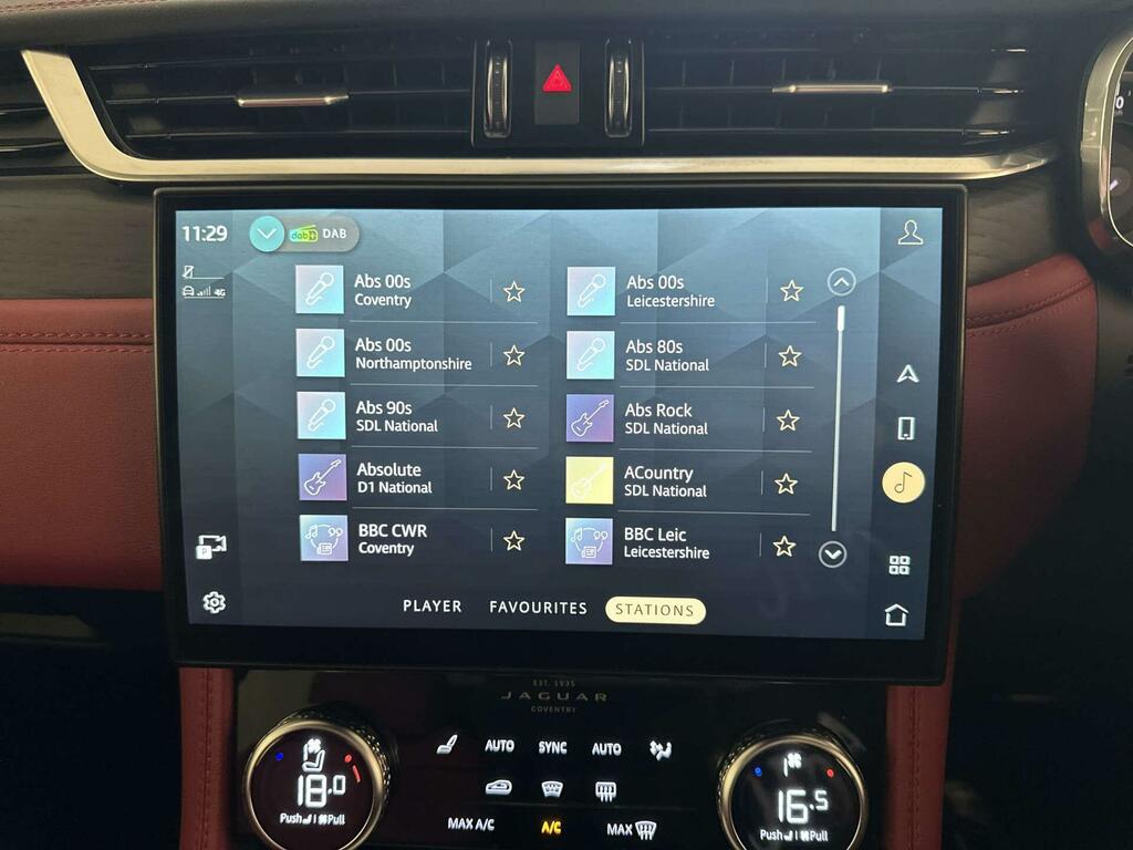Jaguar F-Pace 2.0 D200 Mhev R-dynamic Black Suv White #22