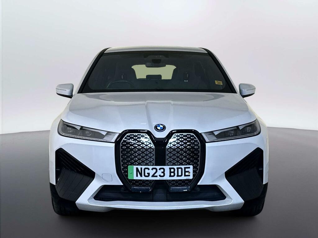 BMW iX 40 76.6Kwh M Sport Suv Xdrive 1 White #3