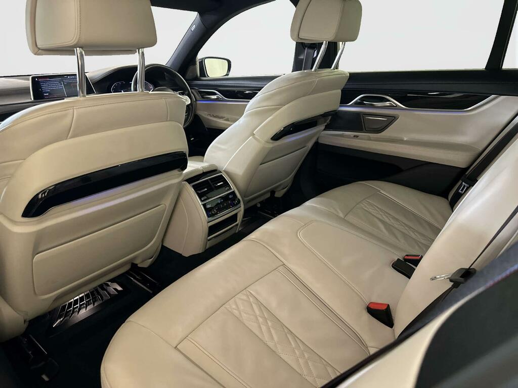 BMW 7 Series Saloon Grey #12