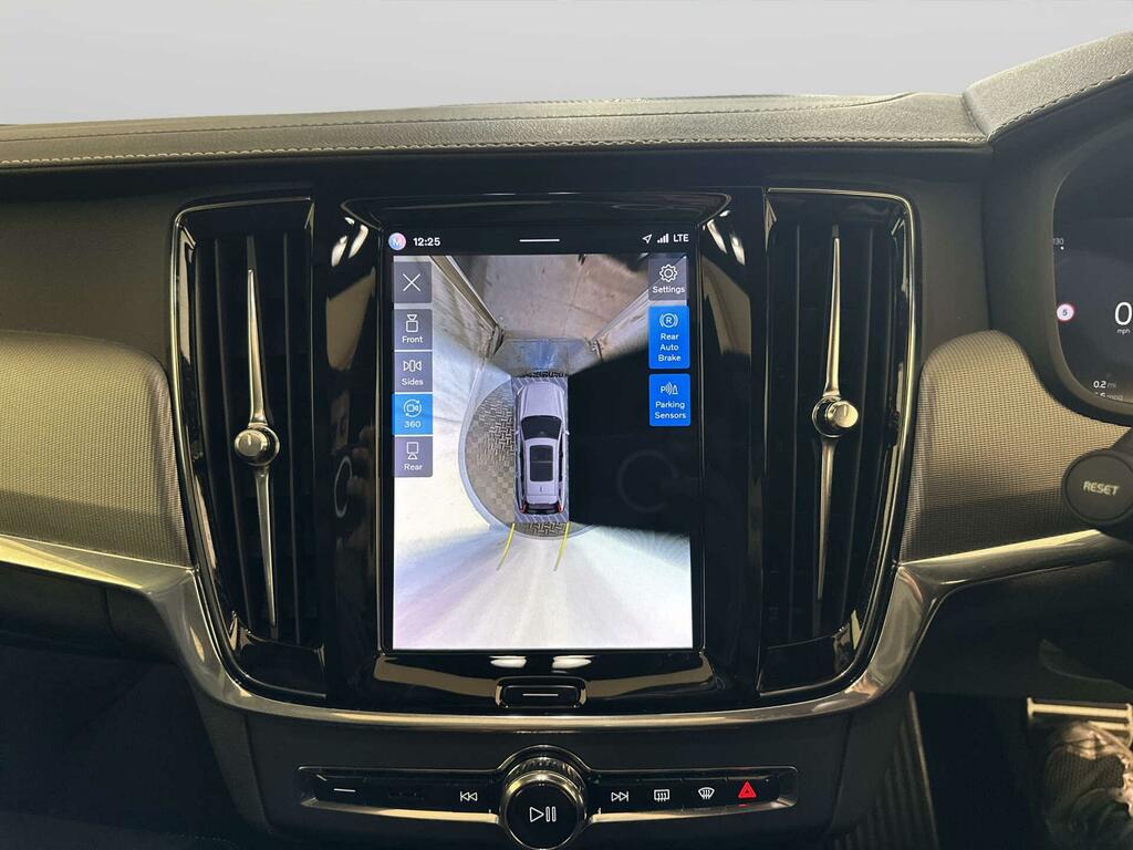 Volvo V90 Inscription White #19
