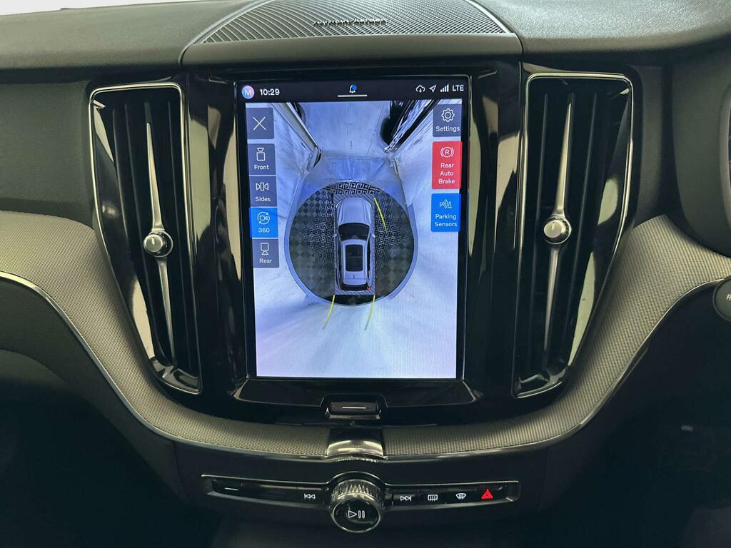 Volvo XC60 Suv  #22