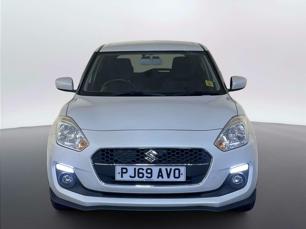 Suzuki Swift 1.2 Dualjet Attitude Hatchback E White #3