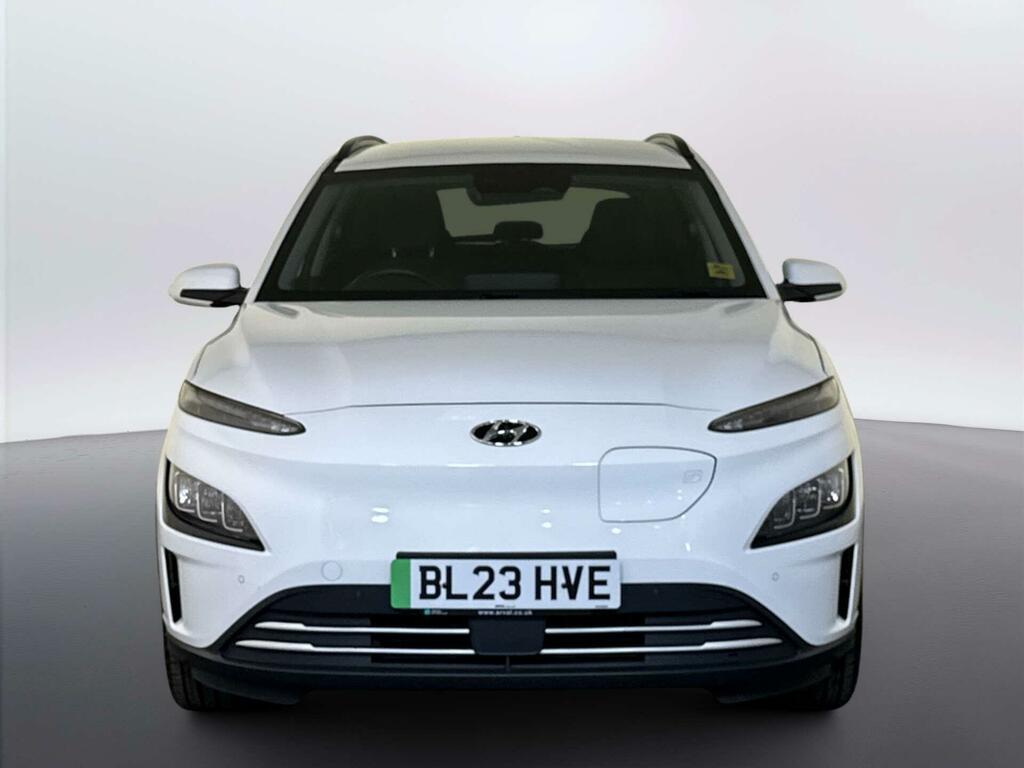Hyundai Kona 64Kwh Premium Suv 10.5Kw Charge White #3
