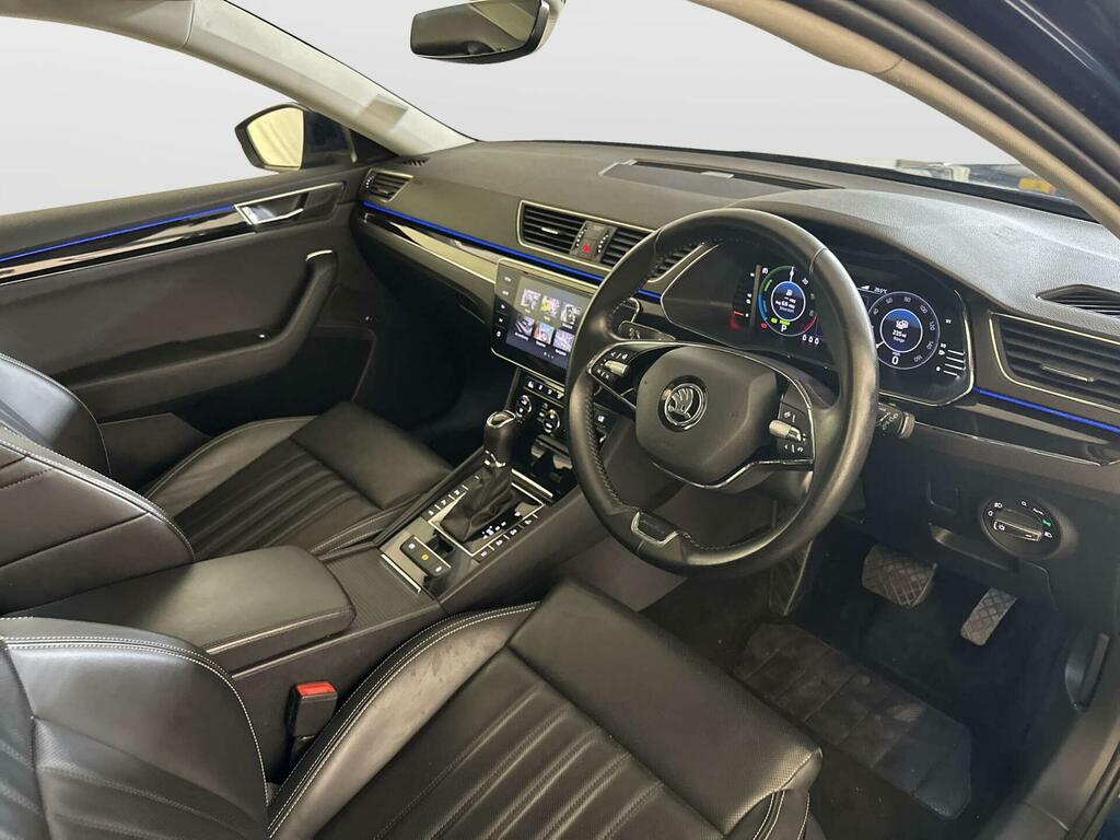 Skoda Superb Sportline Plus Silver #13