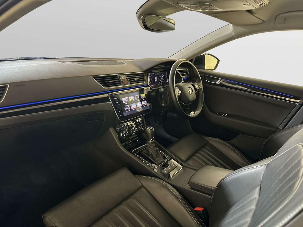 Skoda Superb Sportline Plus Silver #10