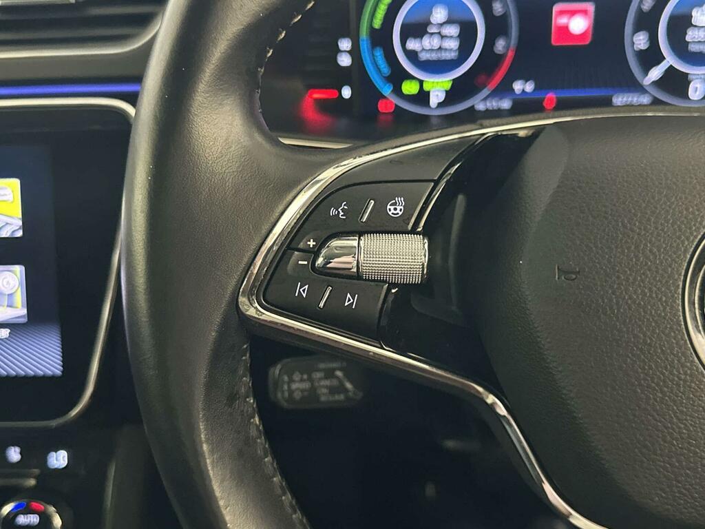 Skoda Superb Sportline Plus Silver #15