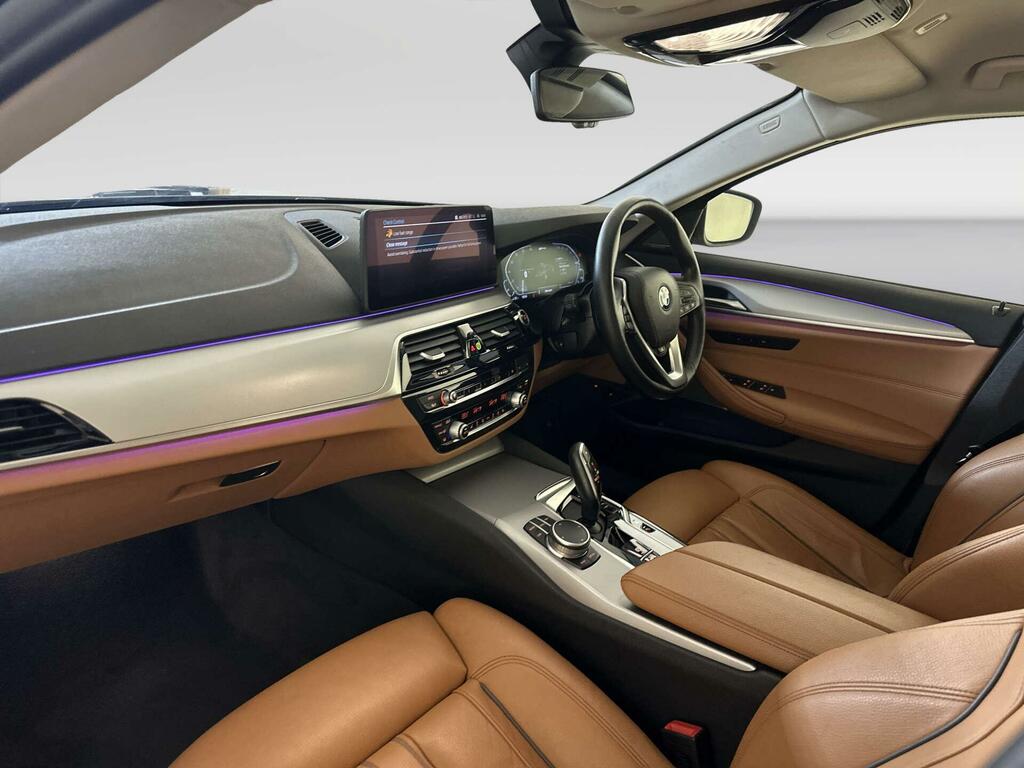 BMW 5 Series 530E Se White #10