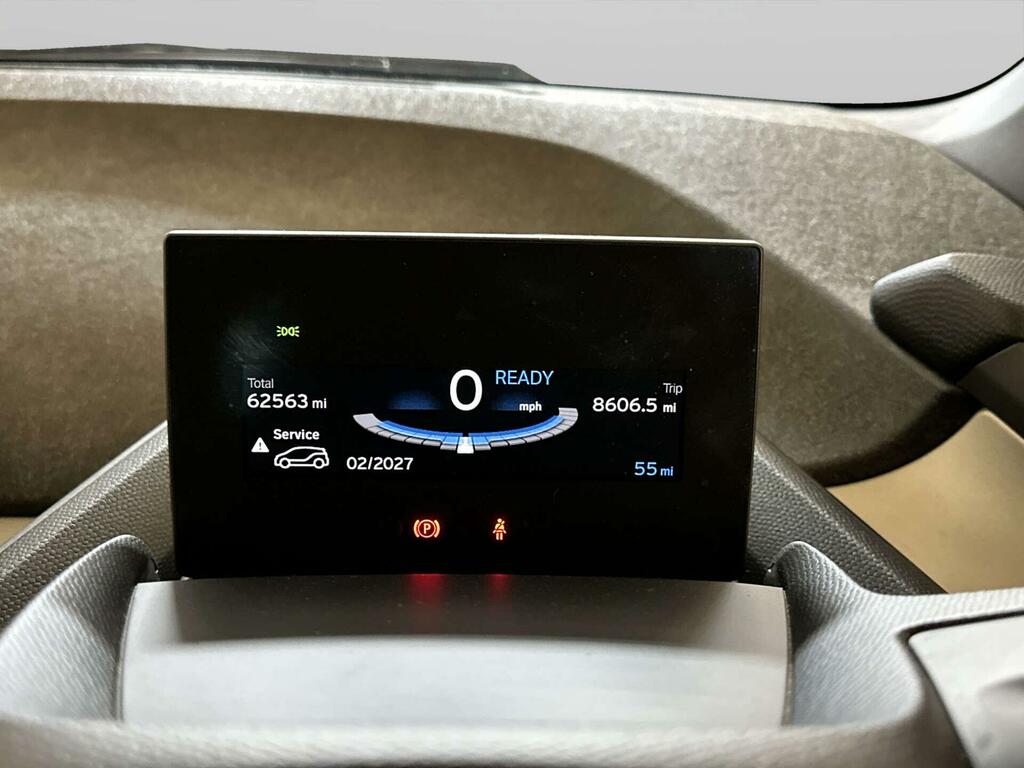 BMW i3 125Kw 42Kwh Red #17