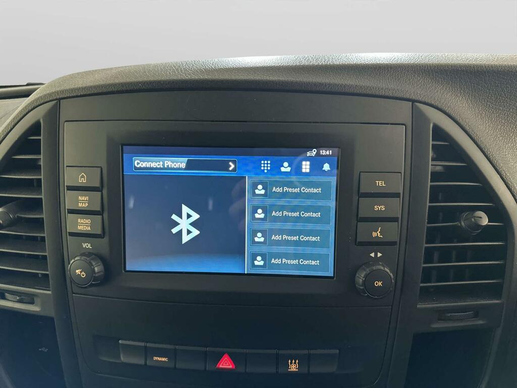 Mercedes-Benz eVito Evito 66 Premium Silver #20