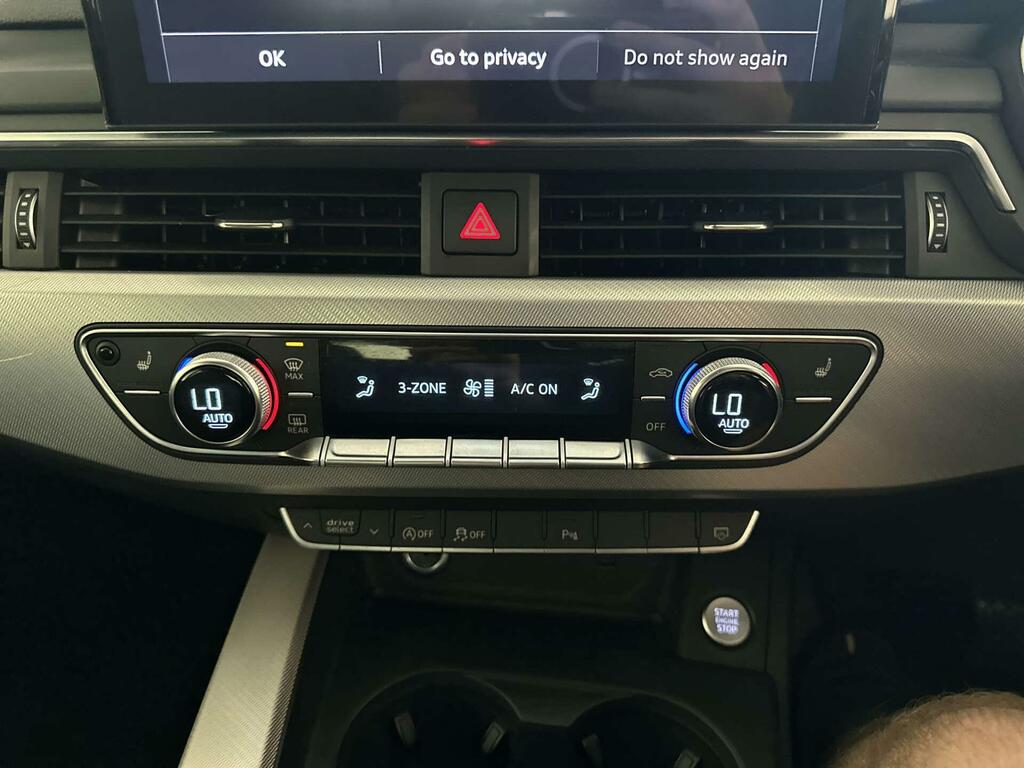 Audi A4 35 Tfsi Black Edition S Tronic Black #22