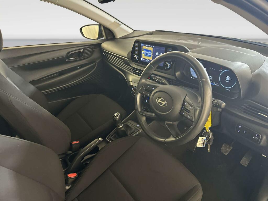 Hyundai I20 Premium Green #13