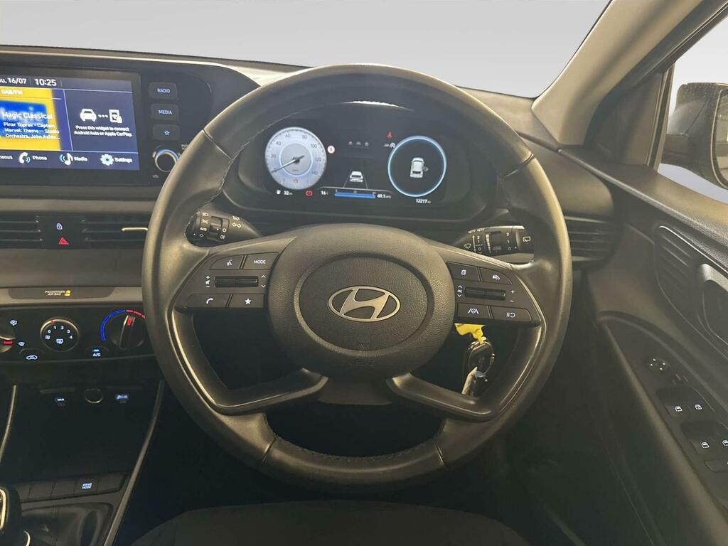 Hyundai I20 Premium Green #14