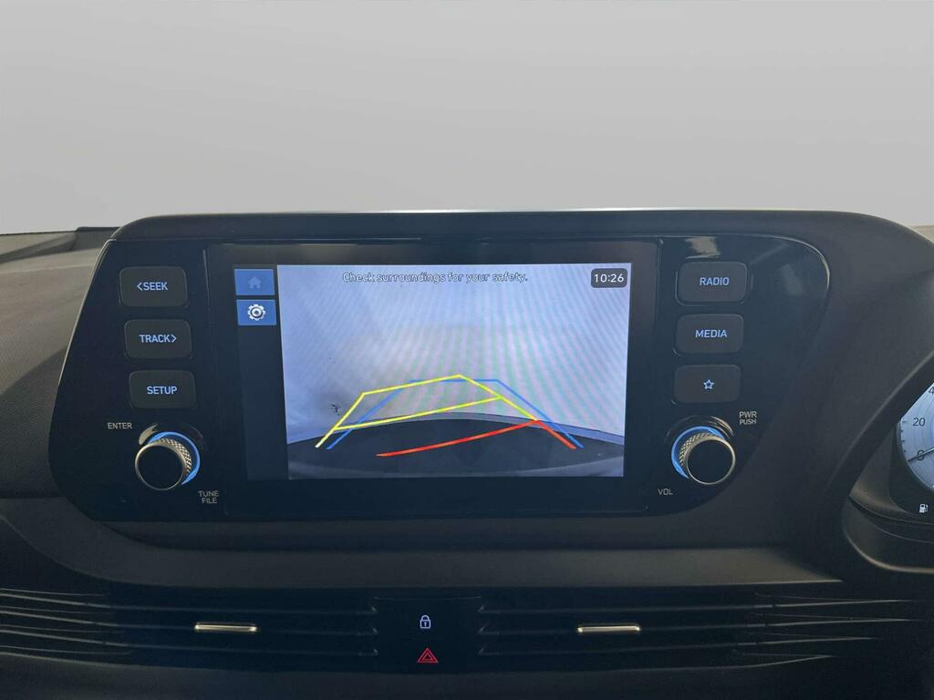 Hyundai I20 Premium Green #19
