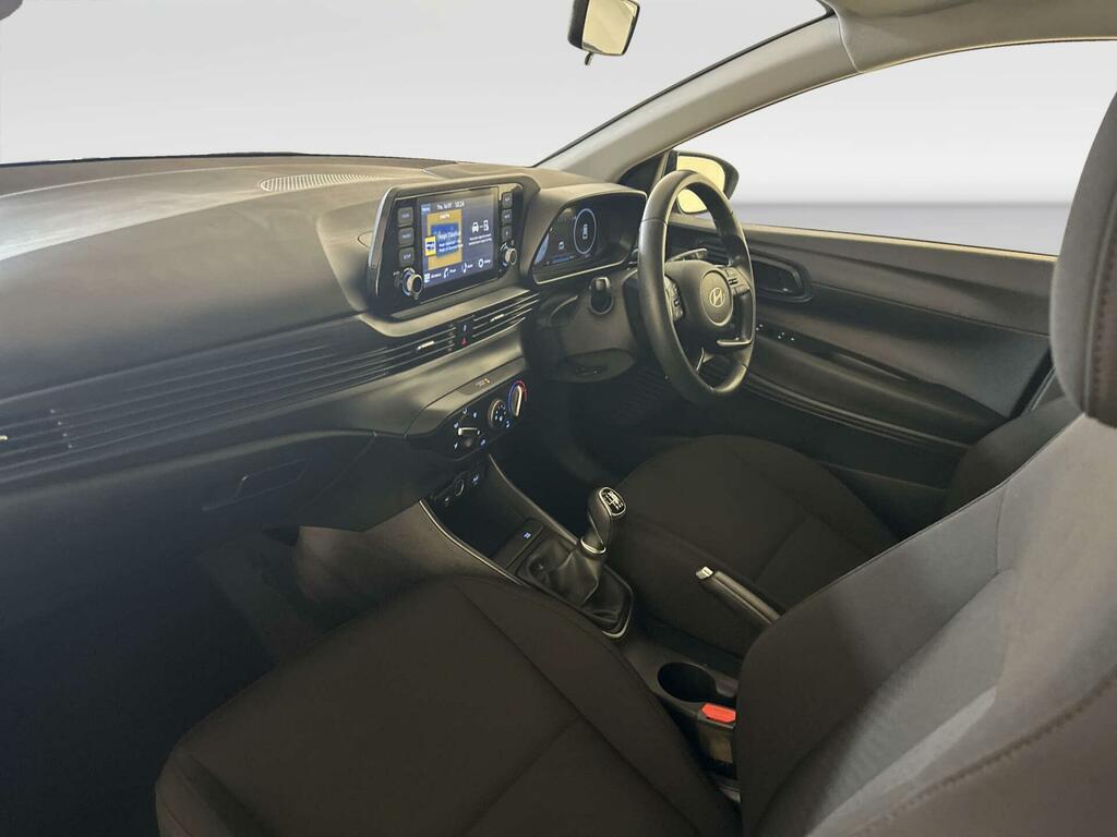 Hyundai I20 Premium Green #10