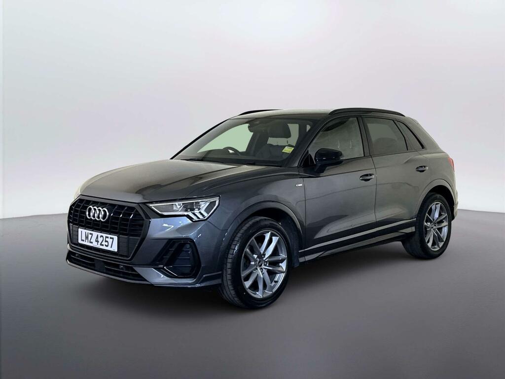 Audi Q3 1.5 Tfsi Cod 35 Black Edition Suv Manua Grey #4