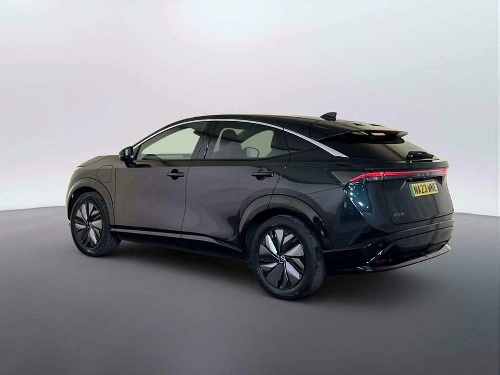 Nissan Ariya 63Kwh Advance Suv 7.4Kw Charger Green #6