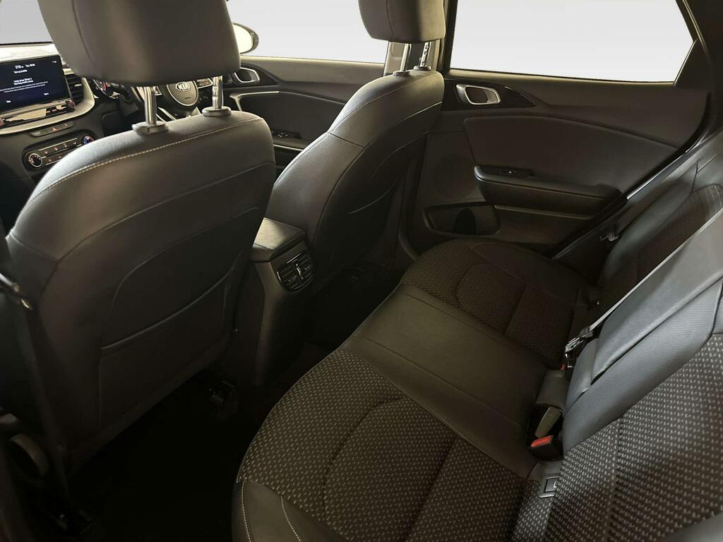Kia Xceed 1.4 T-gdi 138Bhp First Edition Isg Yellow #12