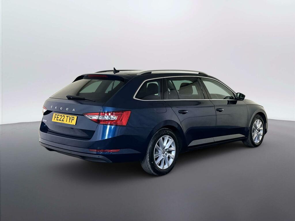 Skoda Superb 2.0 Tdi Cr Se Technology Dsg White #8