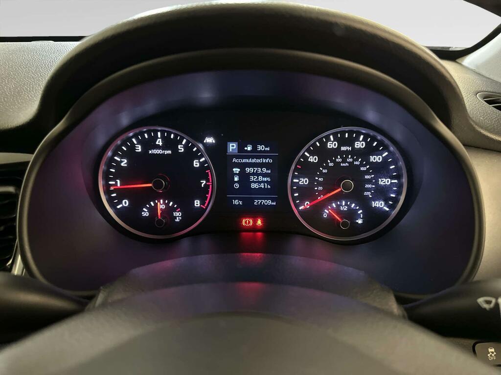 Kia Stonic 1.0T Gdi 3 White #17