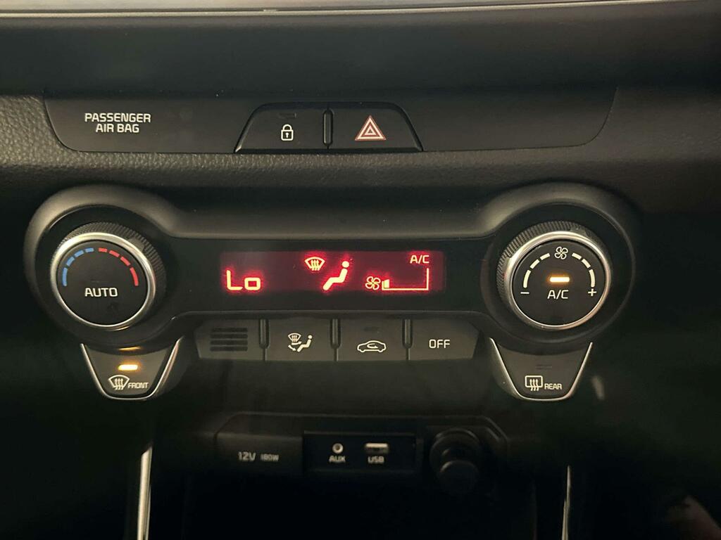 Kia Stonic 1.0T Gdi 3 White #23