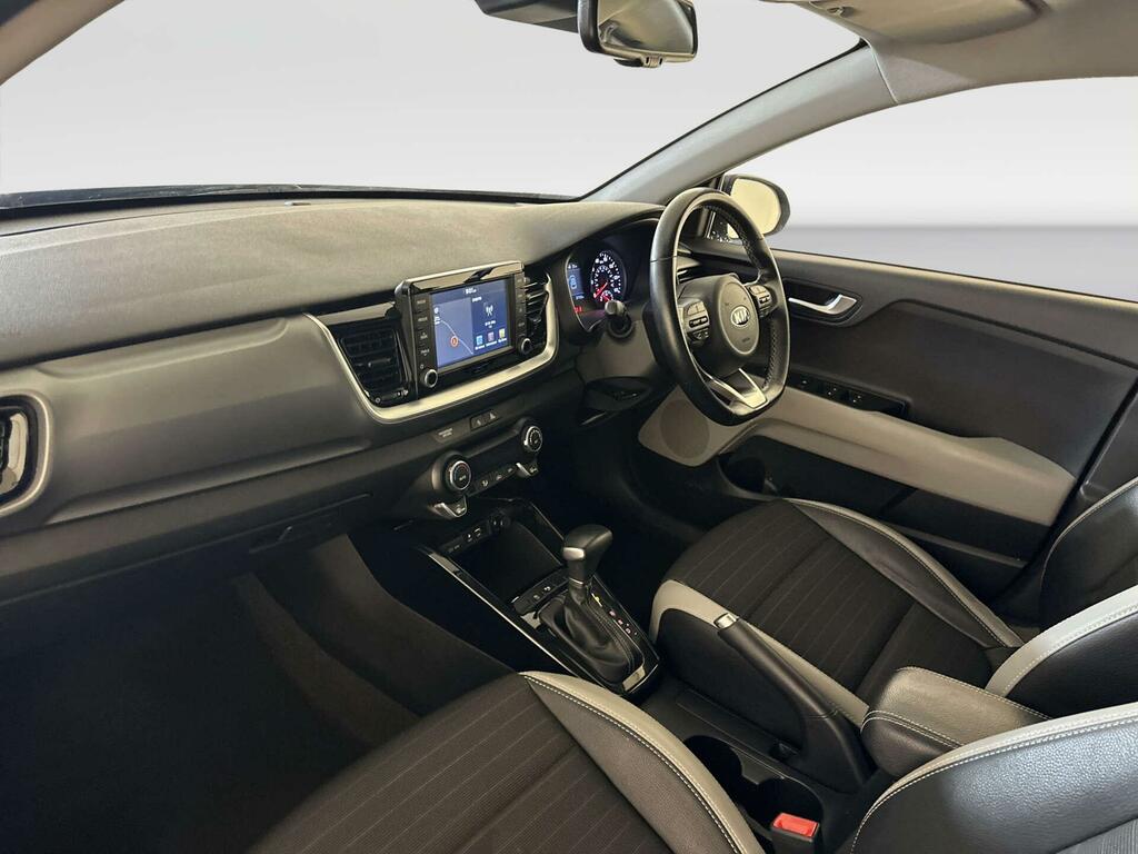 Kia Stonic 1.0T Gdi 3 White #10