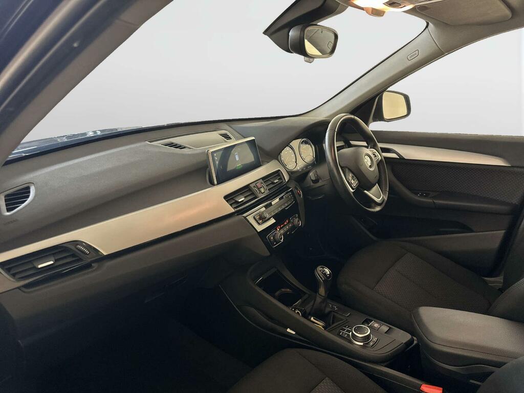 BMW X1 Sdrive 20I Xline Step Grey #10