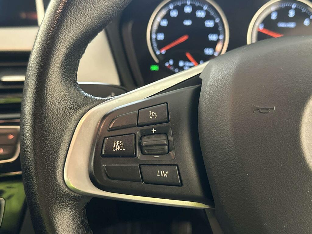 BMW X1 Sdrive 20I Xline Step Grey #15