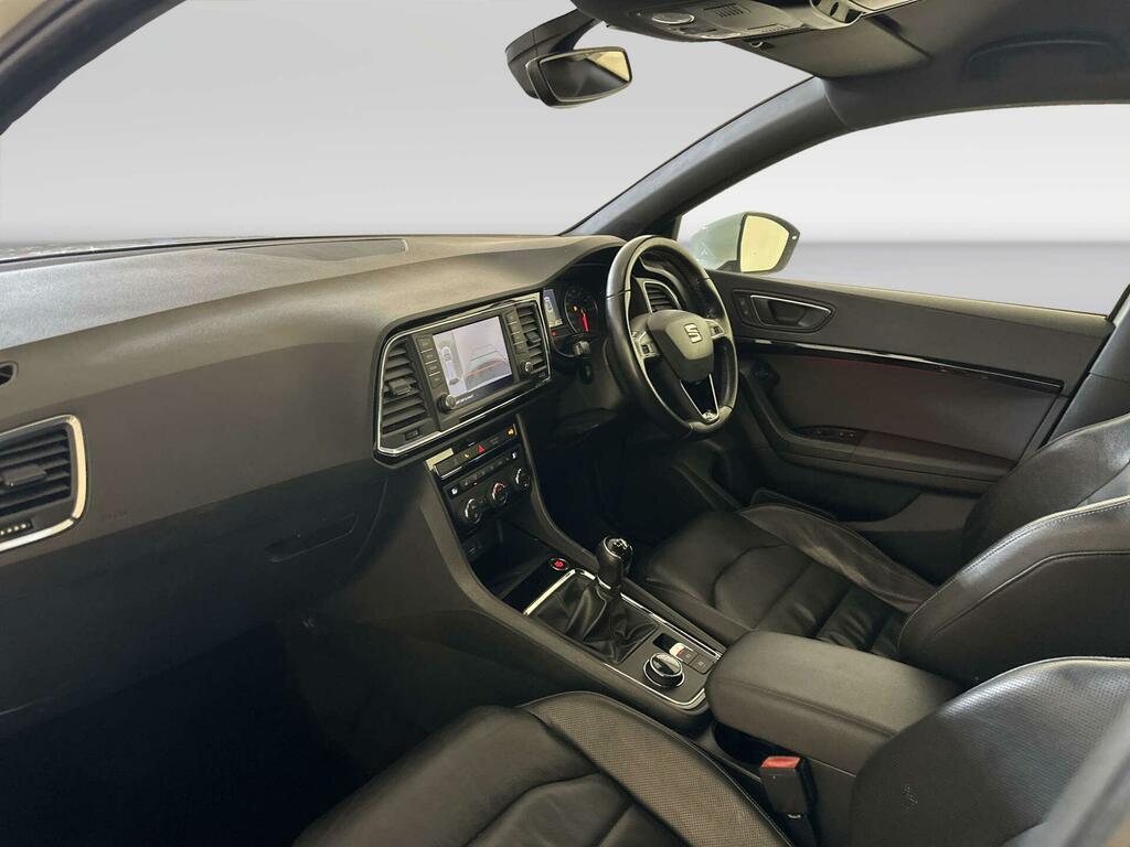 Seat Ateca Suv 1.0 Tsi 115Ps Se L 5-Door Black #10