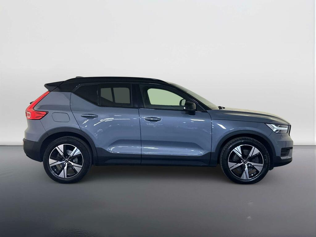 Volvo XC40 Inscription Pro Black #9