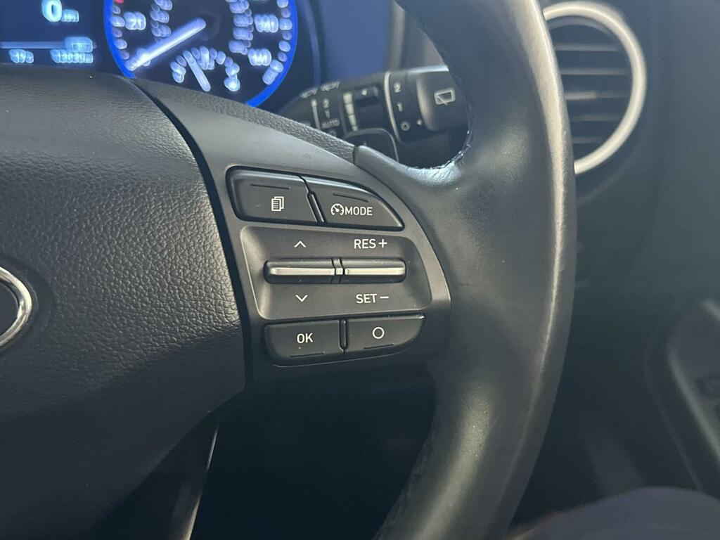 Hyundai Kona #17