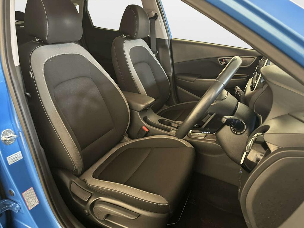 Hyundai Kona #12