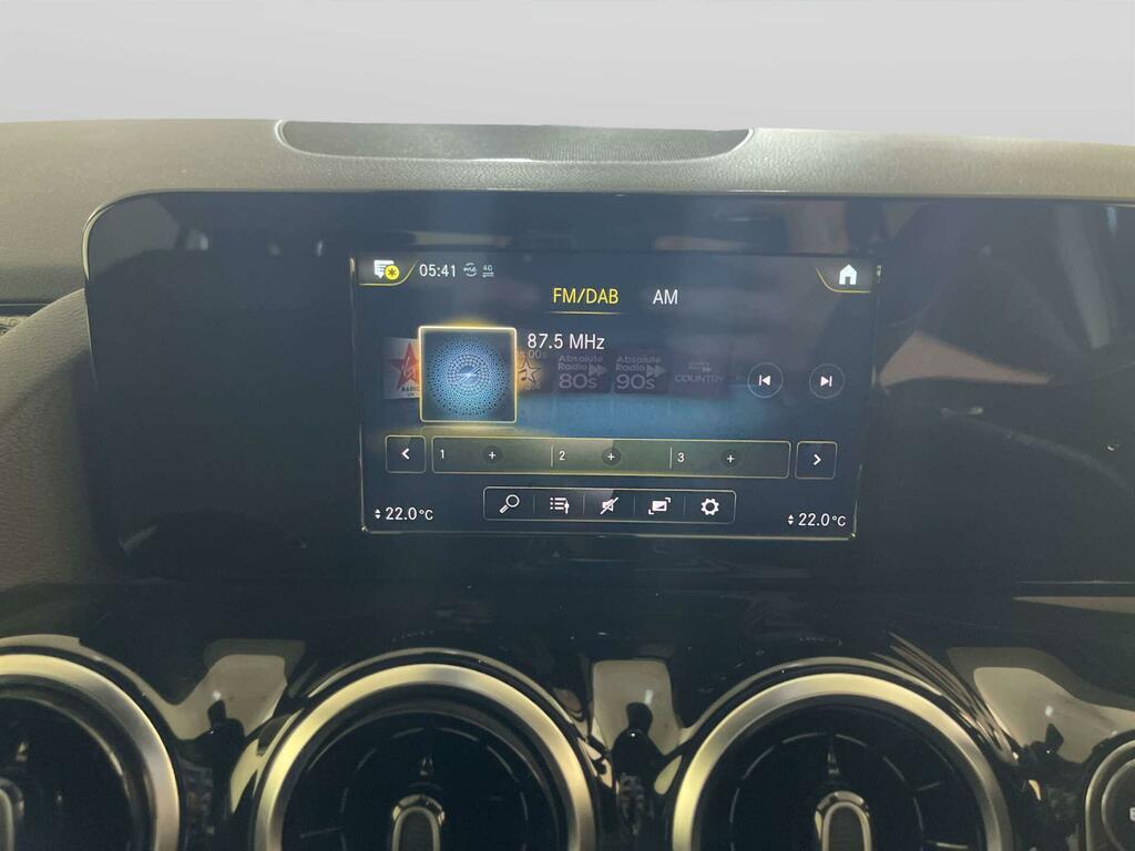 Mercedes-Benz GLA Class Gla 180 Amg Line Edition Black #19