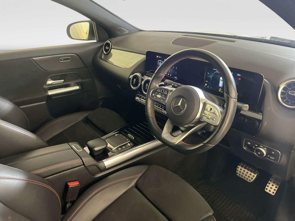 Mercedes-Benz GLA Class Gla 180 Amg Line Edition Black #13