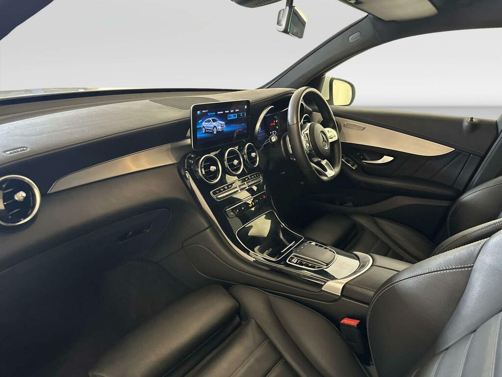 Mercedes-Benz GLC Class Glc 300 Amg Line Premium E 4Matic Grey #10
