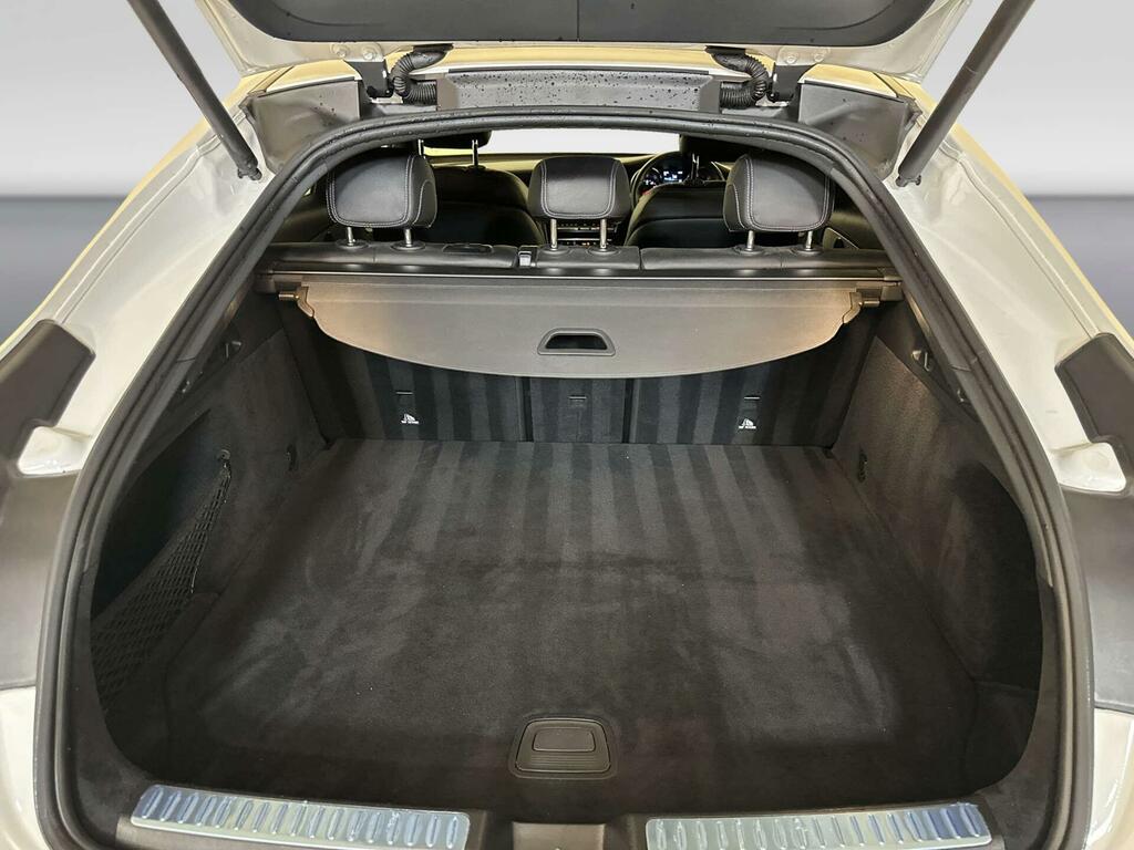 Mercedes-Benz GLC Class Glc 300 Amg Line Premium E 4Matic Grey #13