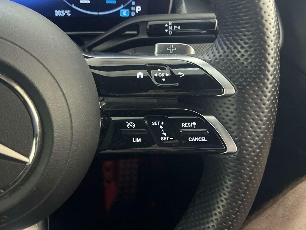 Mercedes-Benz GLC Class Glc 300 Amg Line E 4Matic Black #17