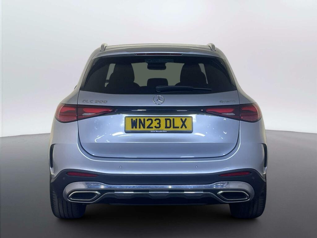 Mercedes-Benz GLC Class Glc 300 Amg Line E 4Matic Black #7
