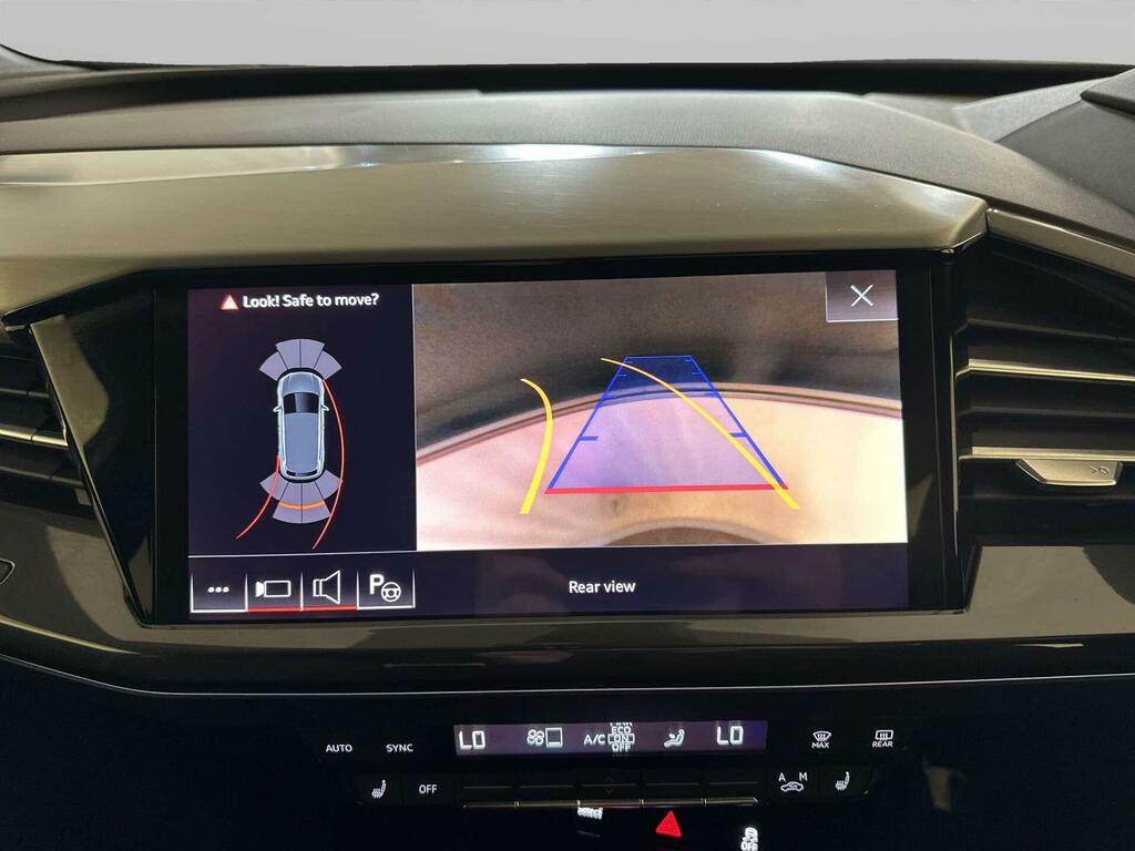 Audi Q4 E Tron Audi Q4 E-tron Q4 S Line 40 E-tron 150,00 Kw Blue #18